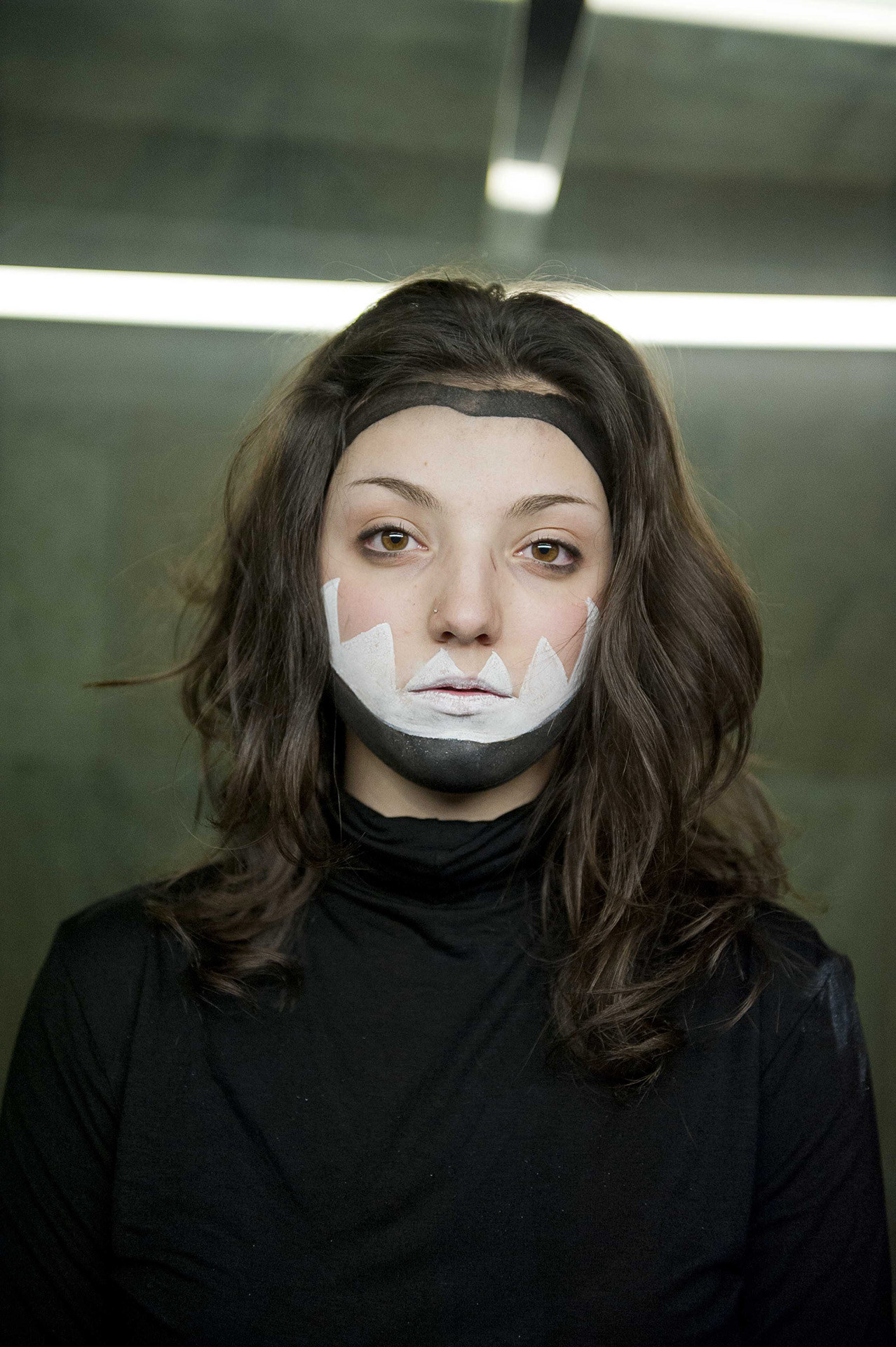 Dragana Sapanjoš, VIS MAJOR - Sinking (teen), 2012 (side work 3)