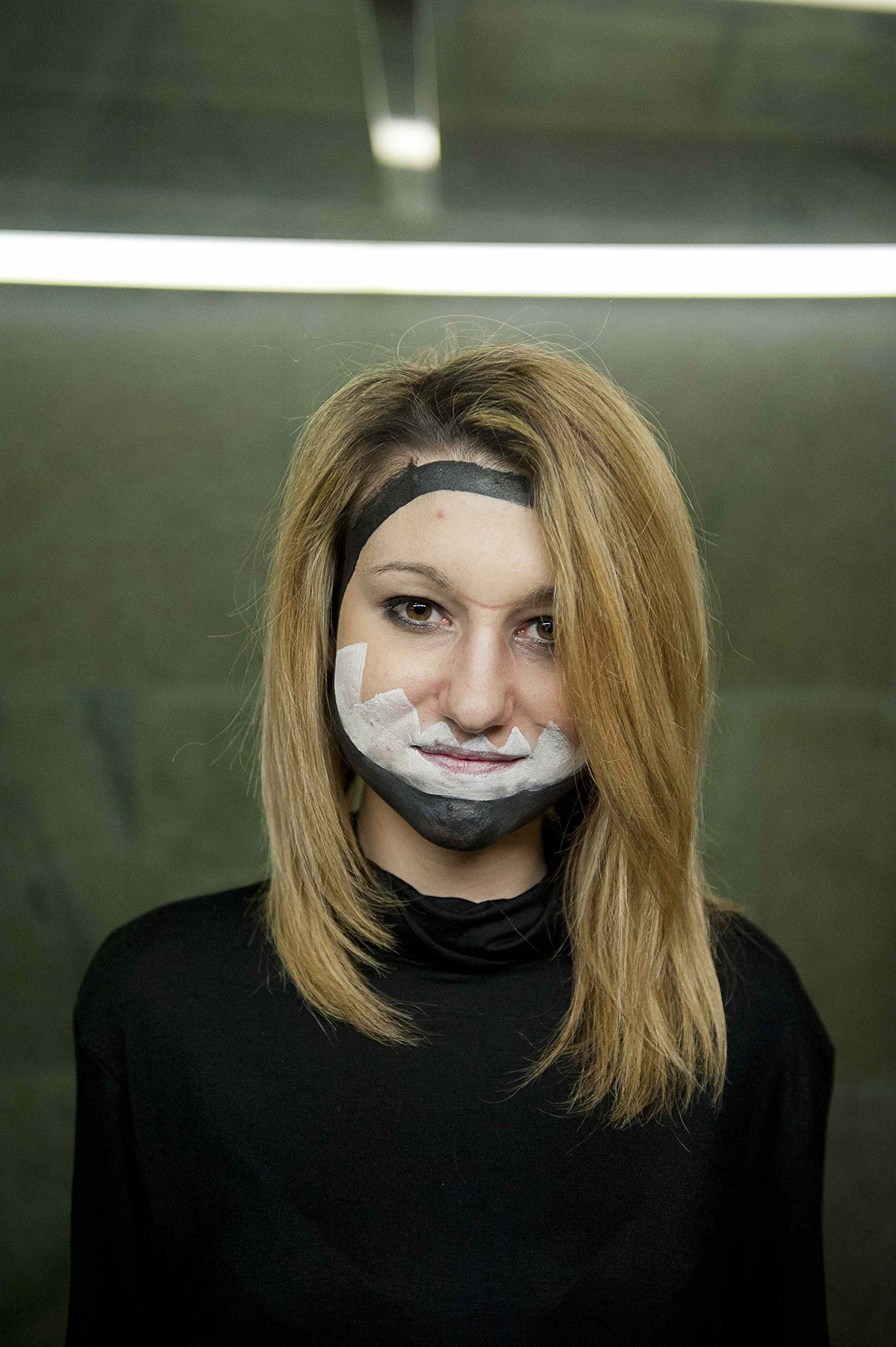 Dragana Sapanjoš, VIS MAJOR - Sinking (teen), 2012 (side work 5)